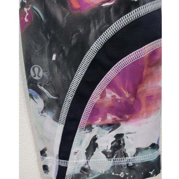 Lululemon Leggings Womens Size 6 Multi-Colored Capri's Sporty Active Workout - Picture 6 of 7